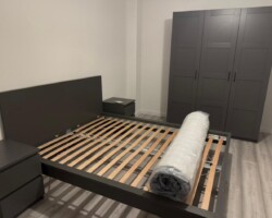 Wallpaper Removal, Plastering & Painting venetian 19