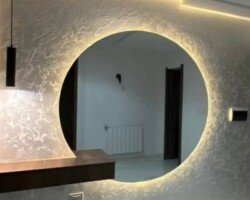 Textured Wall Finish with Backlit Mirror and LED Lighting venetian 9